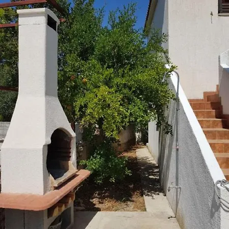 Apartment Sanda Stomorska